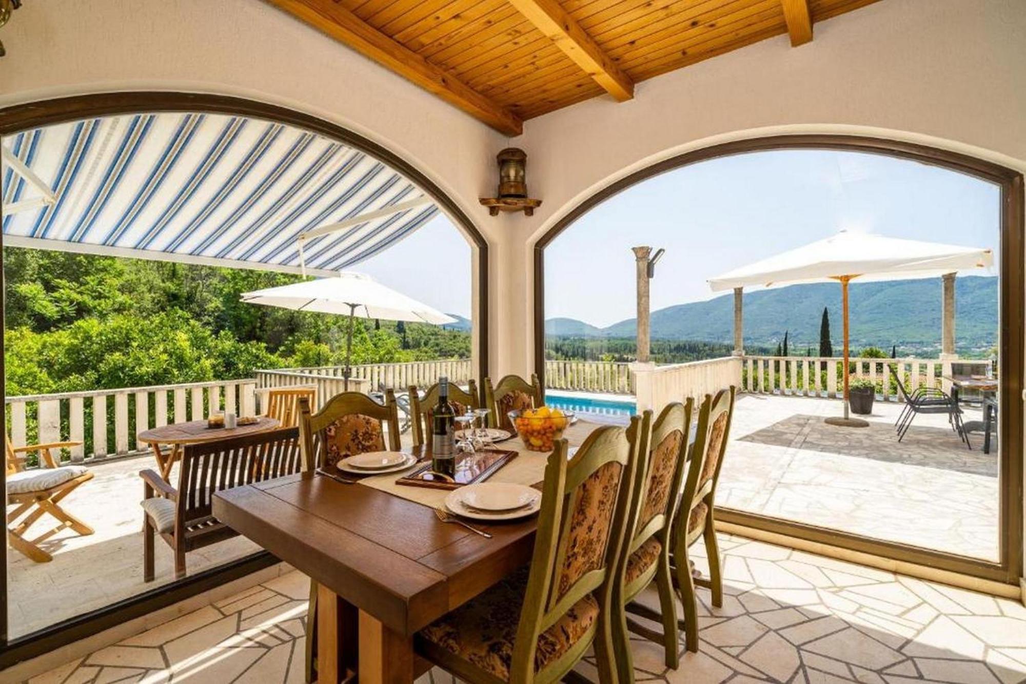 Three Bedroom Villa Surrounded By Nature With Pool Груда Экстерьер фото