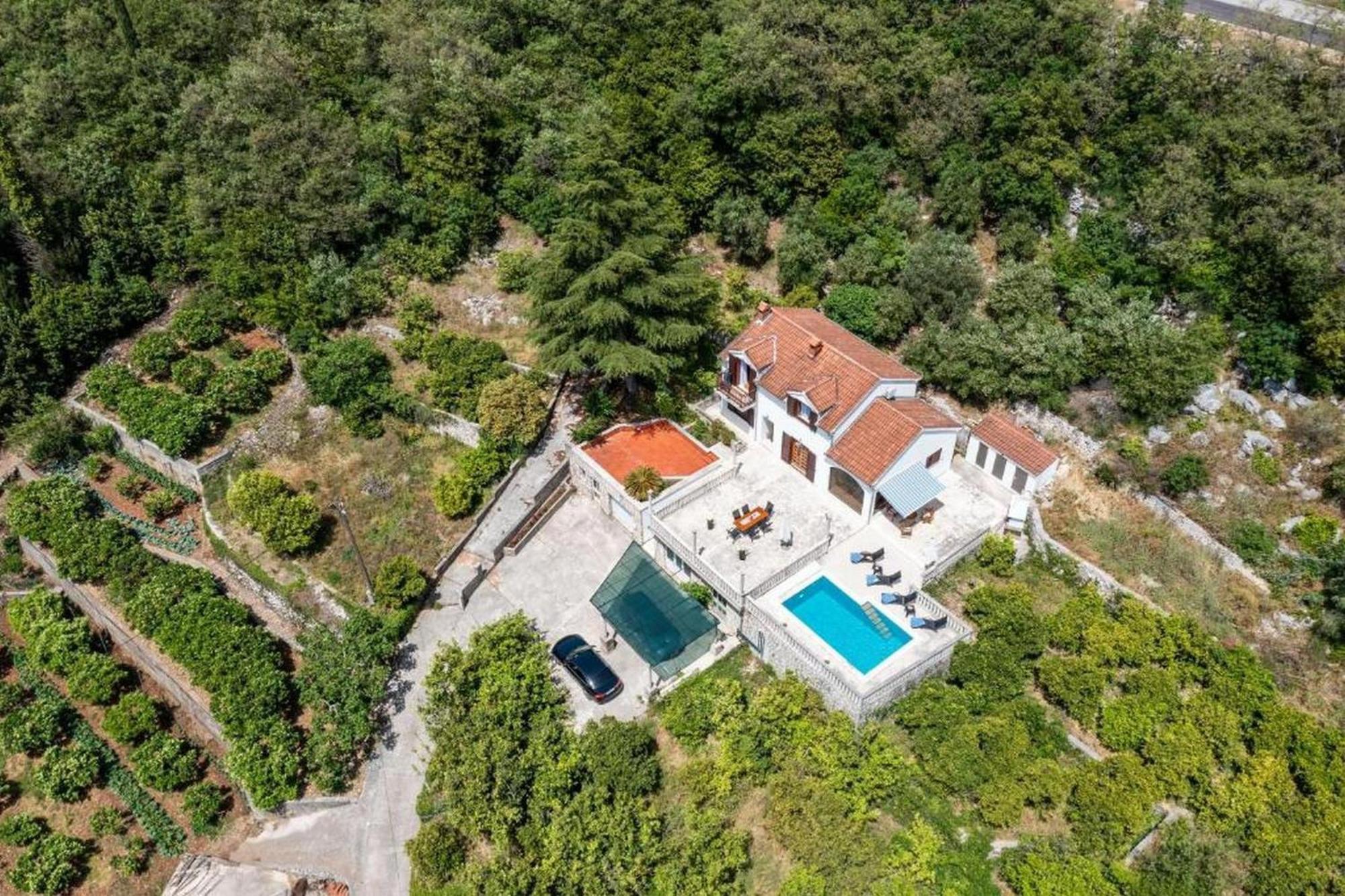 Three Bedroom Villa Surrounded By Nature With Pool Груда Экстерьер фото